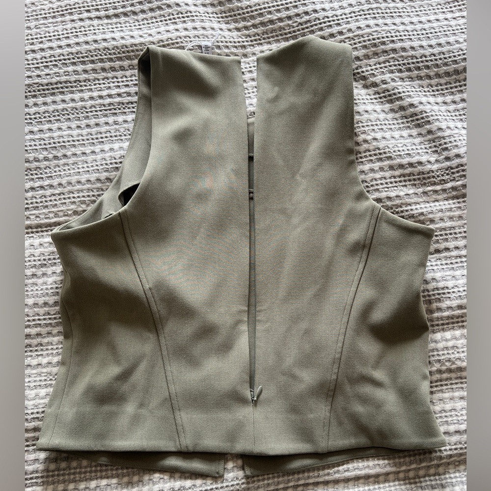 & Other Stories Tailored Tank Top - Picture 9 of 10